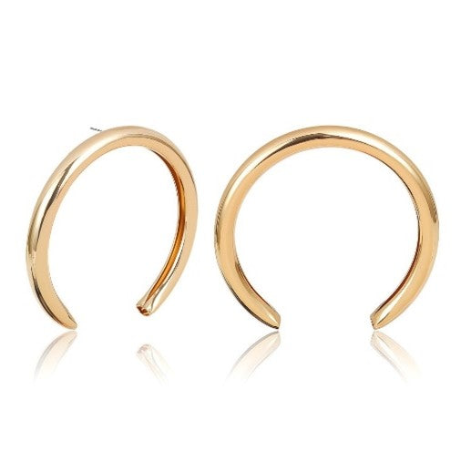 MIA HOOPS