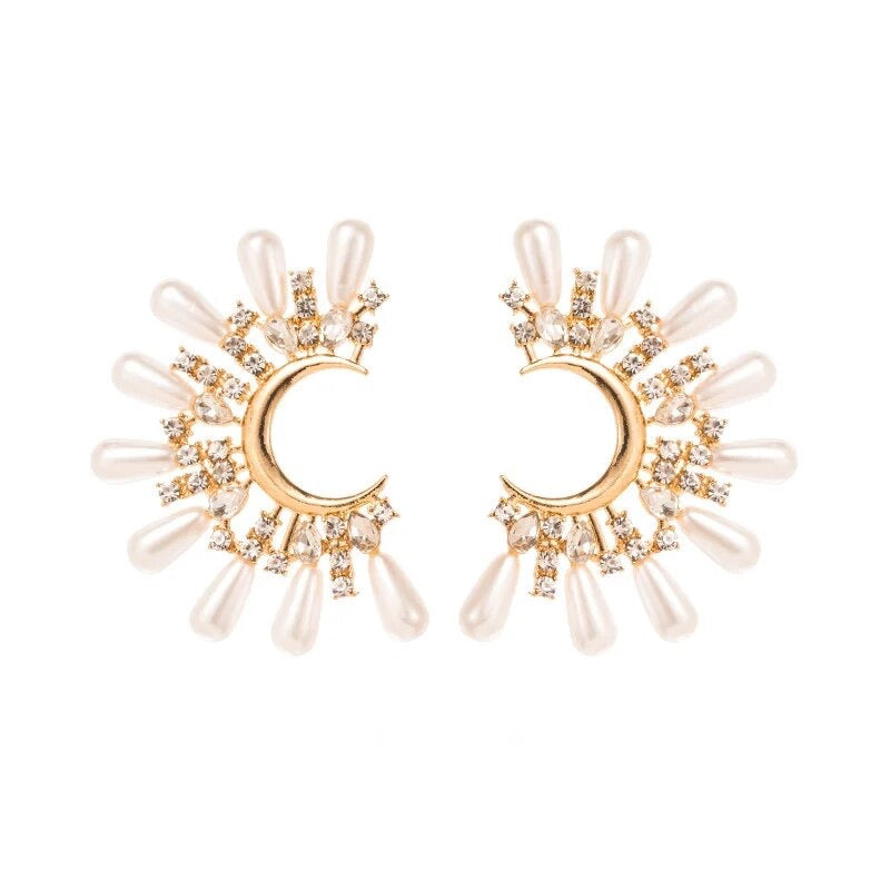 PEARL COLLECTIVE STUDS