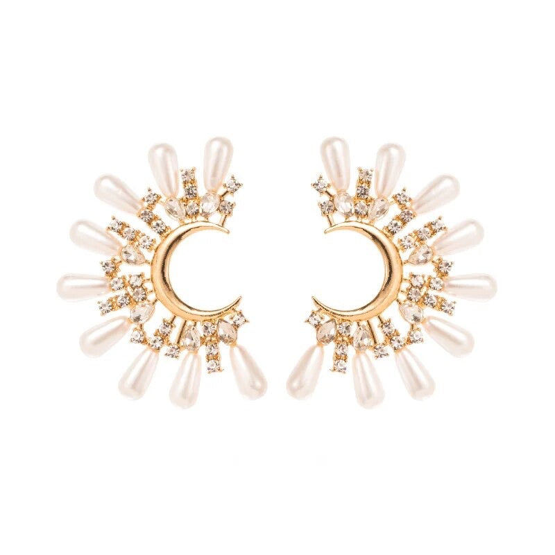 PEARL COLLECTIVE STUDS